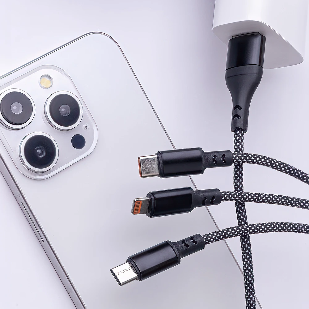 Maxlife ALLin1 laidas USB + USB-C – Lightning + 2x USB-C 1,0 m 66W juodas