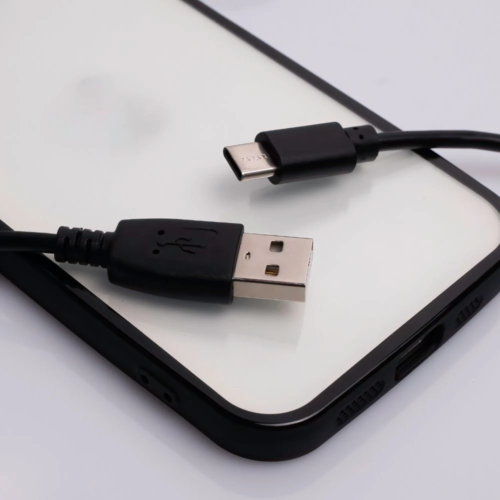 Maxlife USB – USB-C laidas 1,0 m 2A juodas