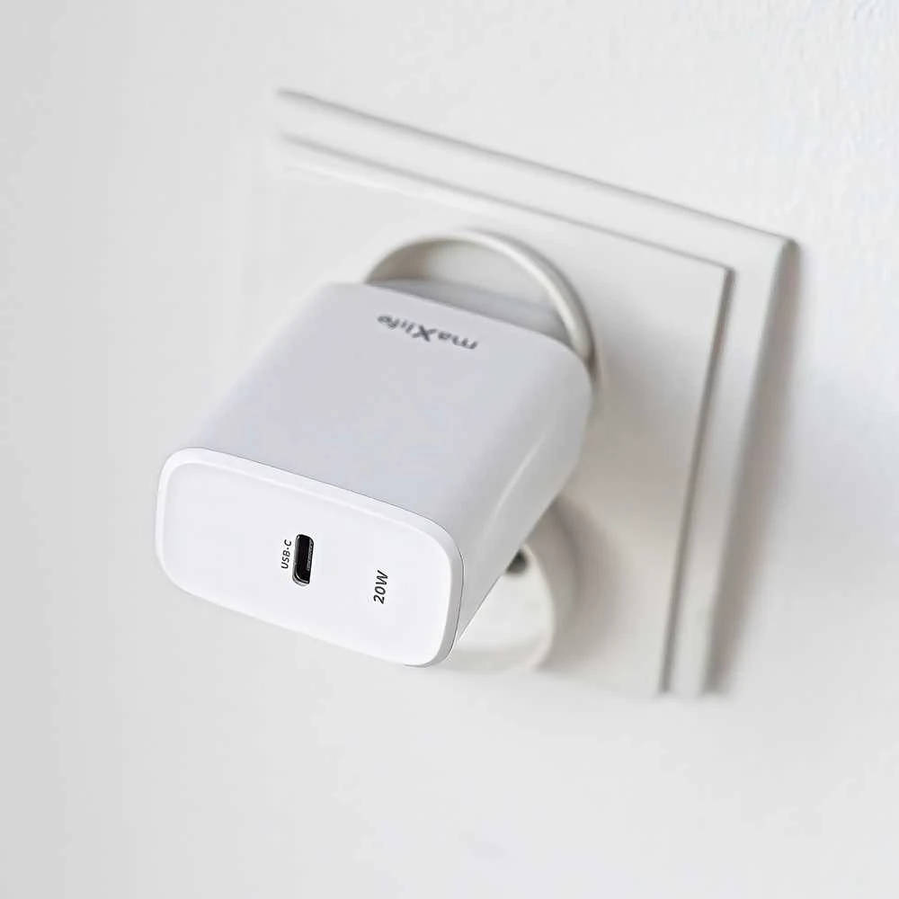 Maxlife MXTC-10-20C PD QC įkroviklis 1x USB-C 20W baltas