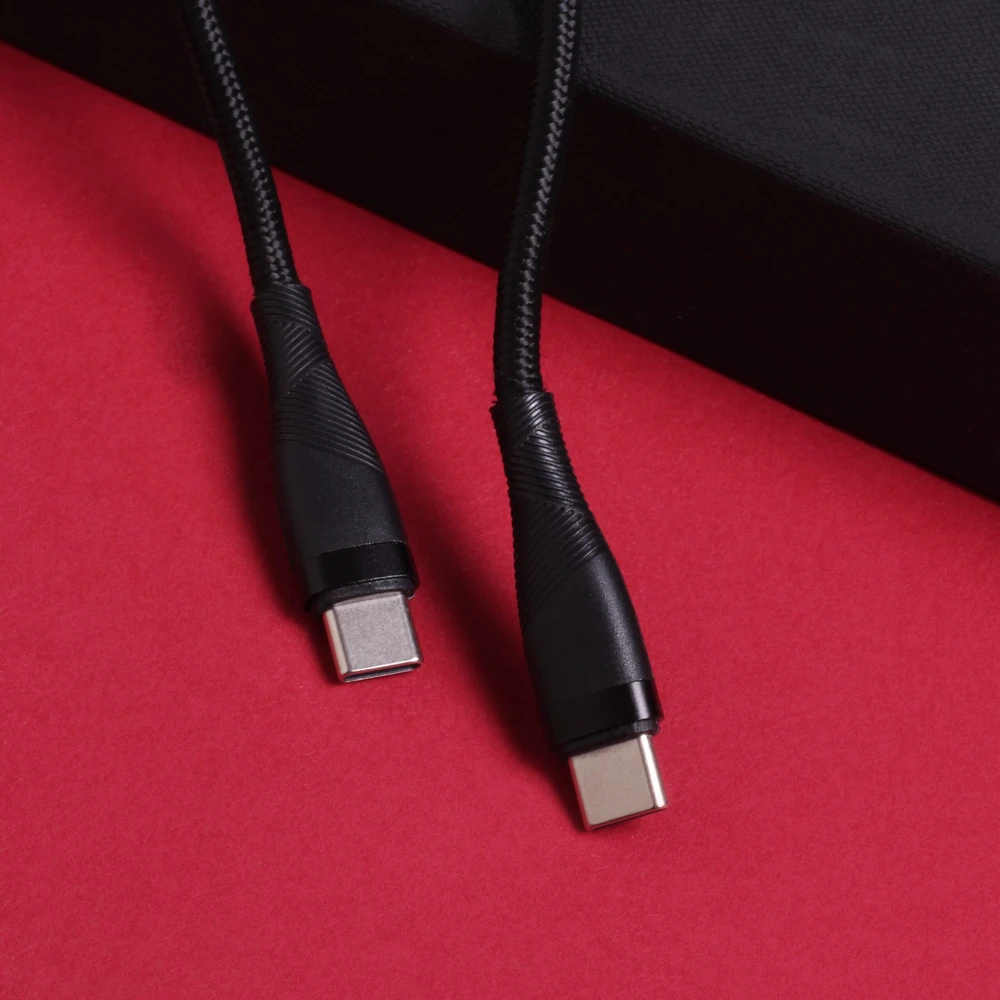 Maxlife MXUC-08 laidas USB-C – USB-C 1,0 m 60W juodas nailoninis