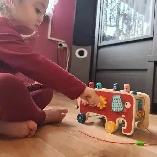 Kruzzel Medinis žaidimas "Išmušk kurmį"