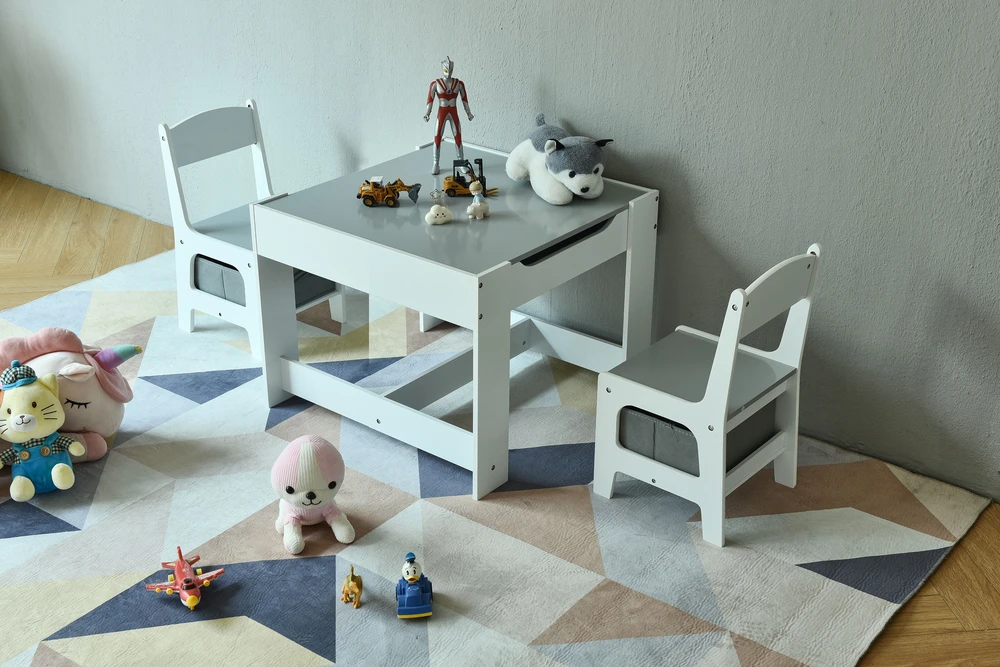Ecotoys Medinis vaikų baldų komplektas: stalas + 2 kėdės