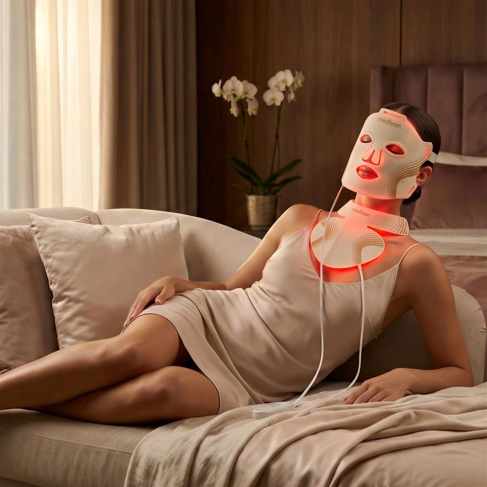 Medivon LED Light Facial Mask Lumi Max