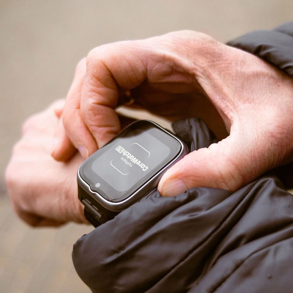 myPhone išmanusis laikrodis CareWatch LTE juodas