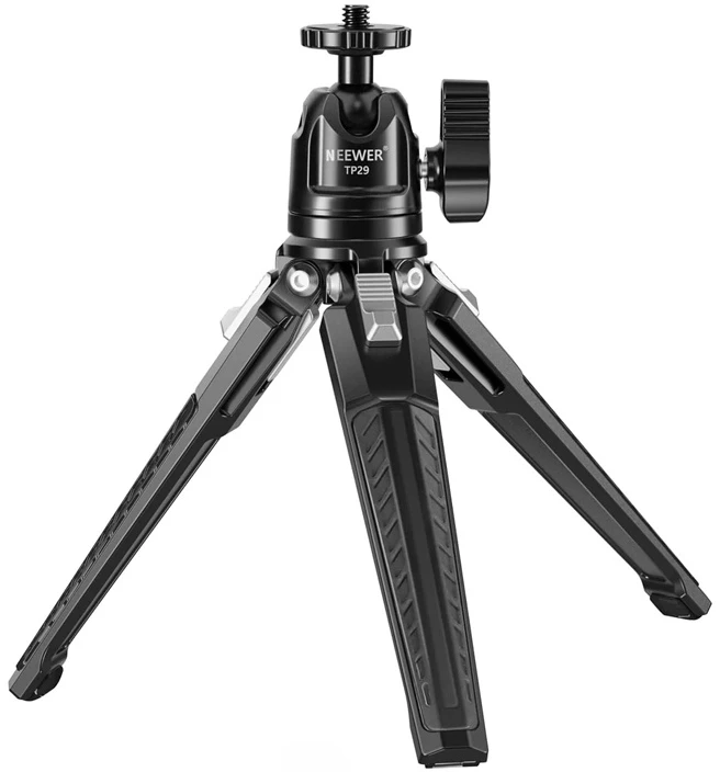 NEEWER TP29 tvirtas metalinis mini trikojis