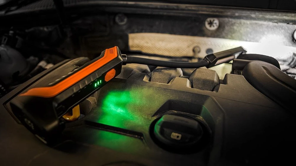 Neo Tools Lampa Įkraunamas dirbtuvių šviestuvas 400 lm COB + žibintuvėlis