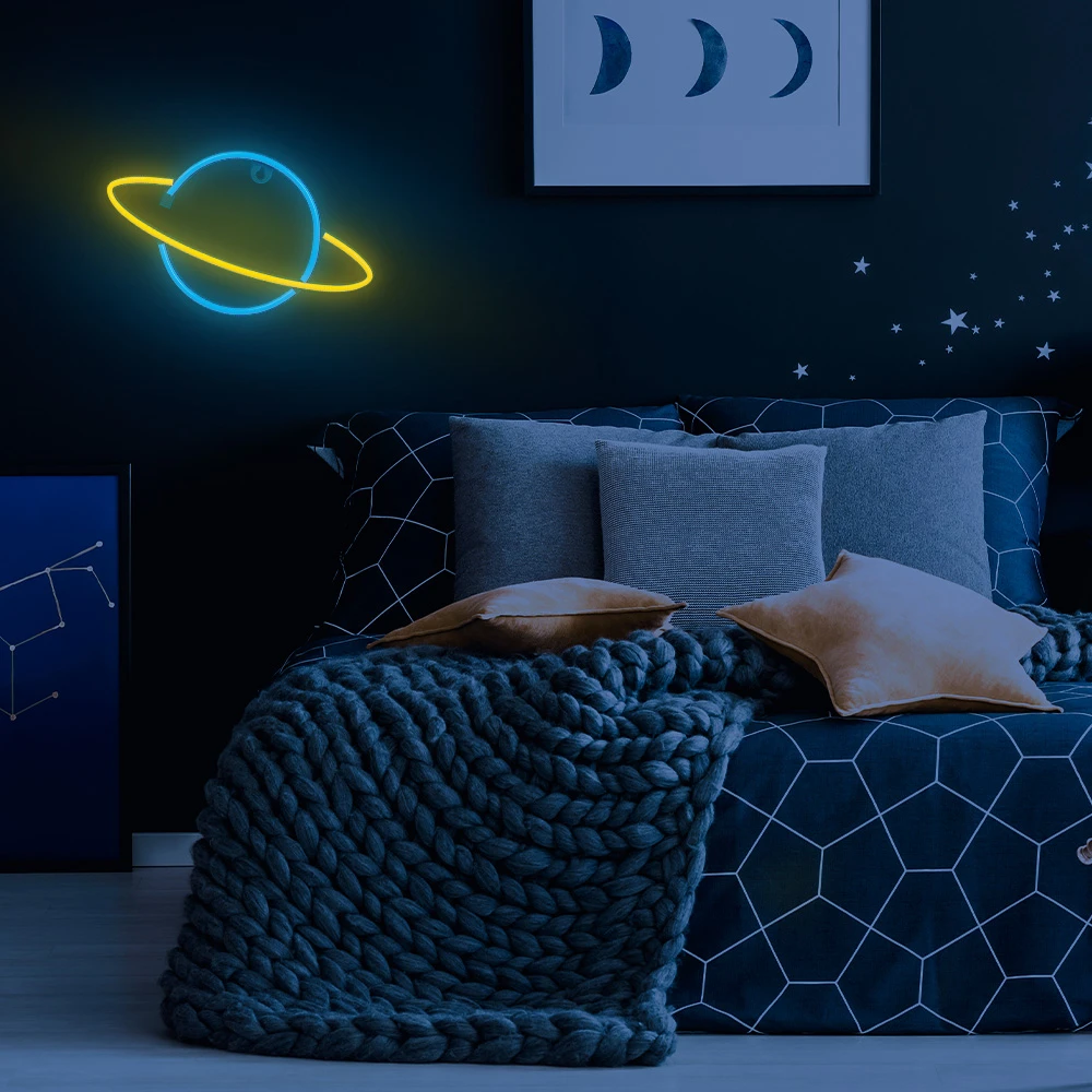 Neoninė LED lemputė SATURN geltona mėlyna Šikšnosparnis + USB FLNE11 Forever Light