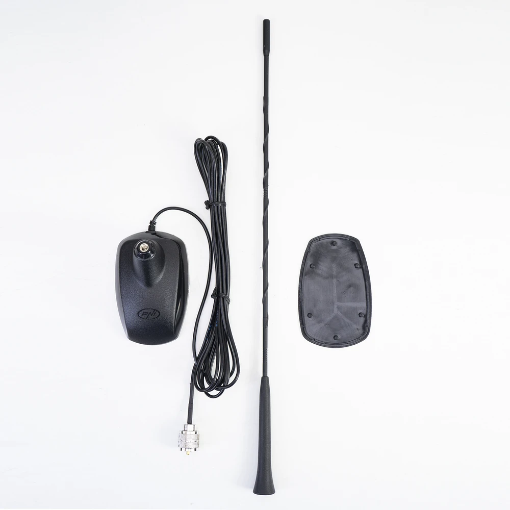 Nešiojama CB radijo stotelė PNI Escort HP 82, kelių standartų, 4W, 12V, AM-FM su PNI Extra 48 CB antena