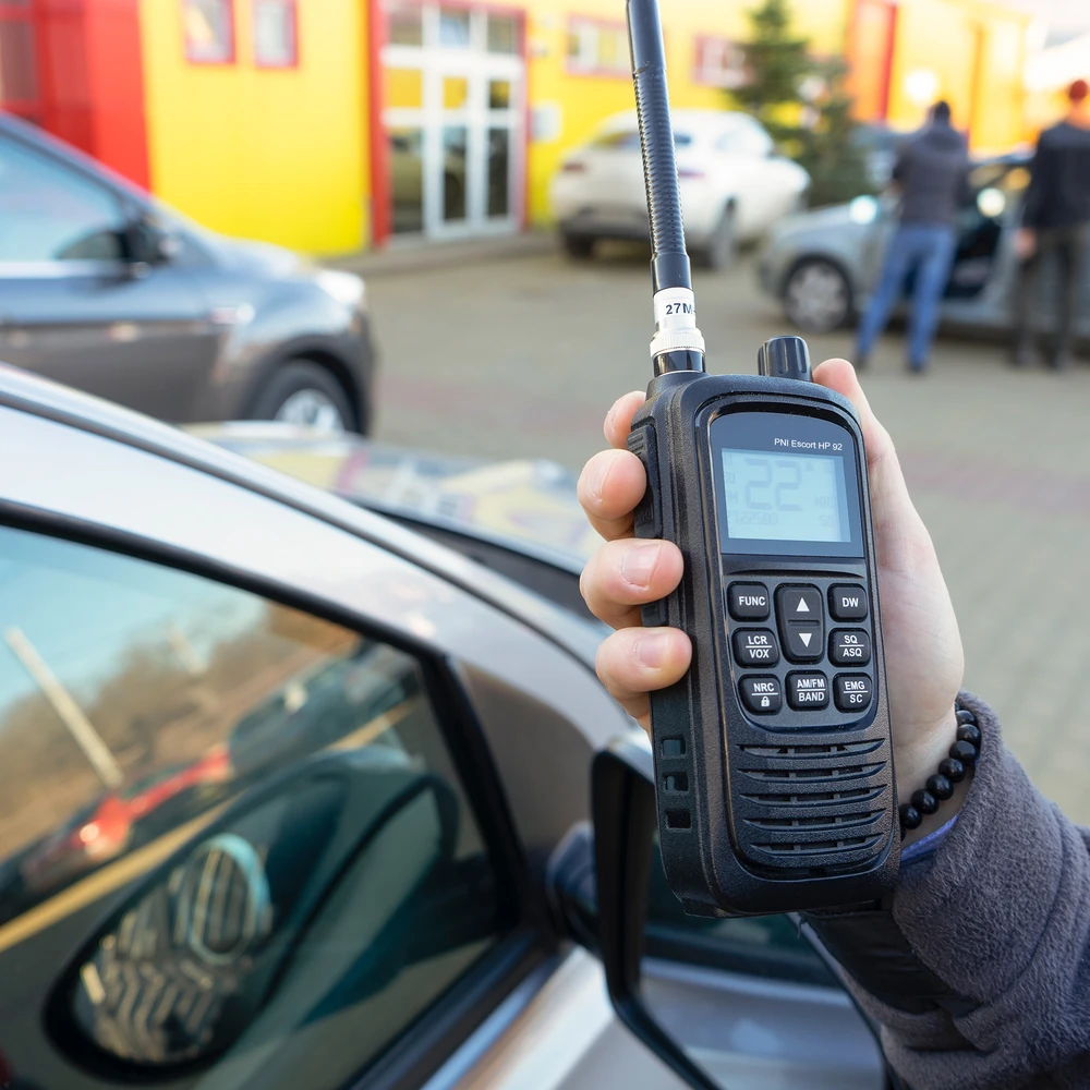 Nešiojama CB radijo stotelė PNI Escort HP 92, daugiastandartė, 4W, 12V, AM-FM, NRC, Dual Watch, Roger Beep, reguliuojamas ASQ SQ, VOX