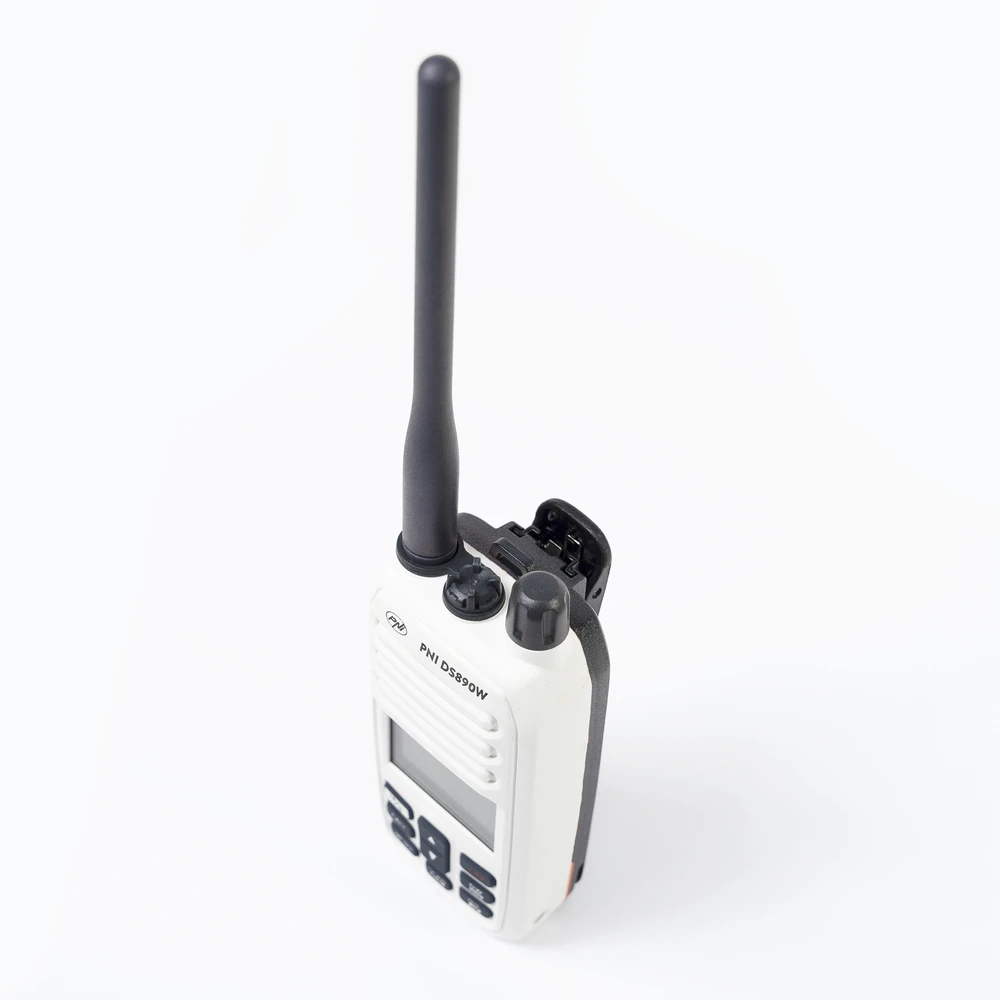 Nešiojama jūrinė radijo stotelė PNI DS890W, 88 kanalai, 10 orų kanalų, reguliuojamas Squelch, Roger Beep, Dual Watch, Scan, Call, NRC, 1800mAh baterija, IP67