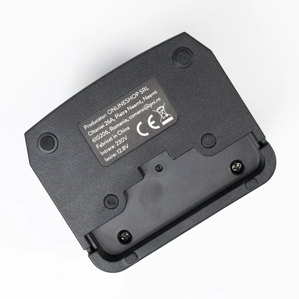 Nešiojama radijo stotelė PNI PMR R70 PRO 446MHz, 0.5W, 99 kanalai, 16 PMR ir 50 CTCSS bei 104 DCS tonai, IP67