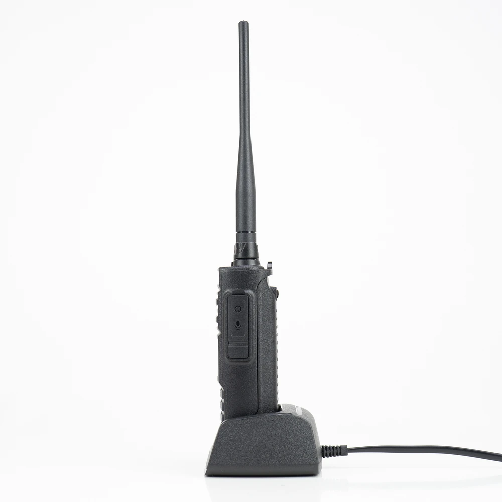 Nešiojama VHF / UHF radijo stotelė PNI P15UV dviejų dažnių, 144-146MHz / 430-440Mhz, 999 kanalų, su 1500 mAh baterija