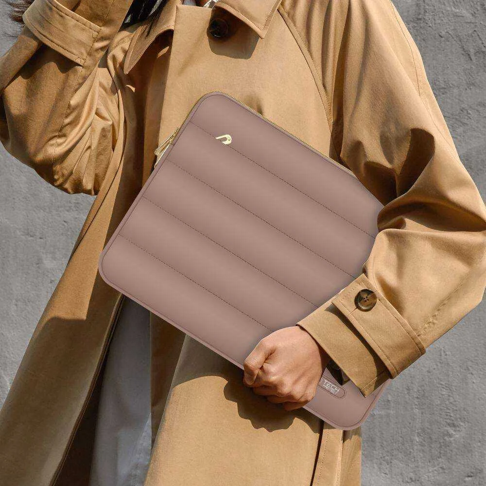 Nešiojamo kompiuterio dėklas 15″ – 16″ Tech-Protect Puffy Walnut