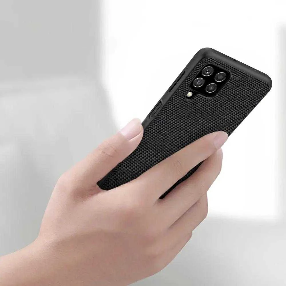 Nillkin Textured durable reinforced with gel frame and nylon back Samsung Galaxy A22 4G dėklas telefonui juodos spalvos