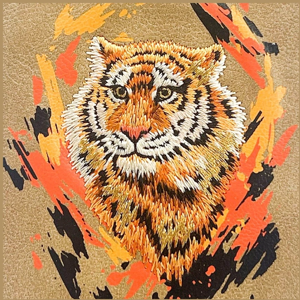 Nimmy Tiger MagSafe dėklas Apple iPhone 16 Pro light rudos spalvos