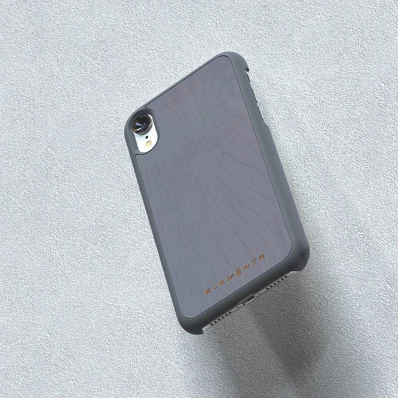 Nordic Elements Original Gefion – dėklas, skirtas Apple iPhone XR, su tikro klevo medienos įdėklu, vidutinės pilkos spalvos