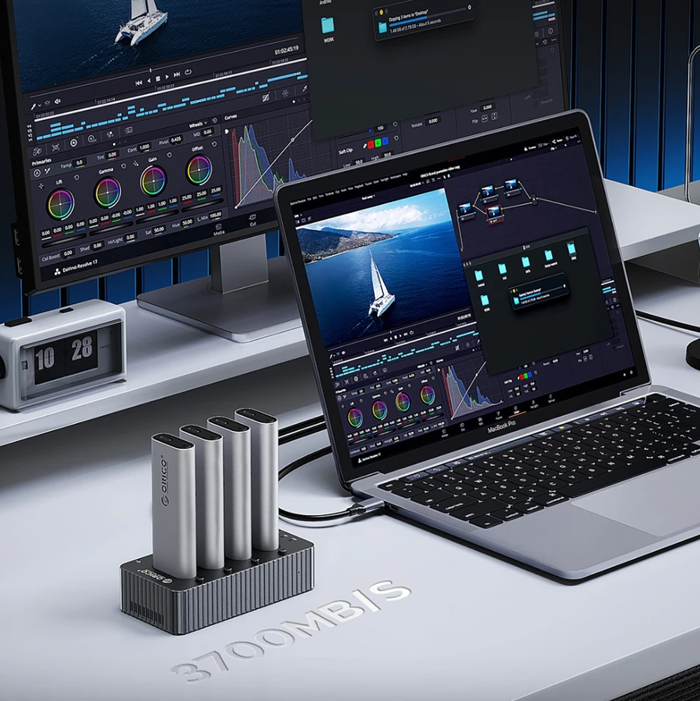 „Orico IT48N-C“ 4 diskų prijungimo stotelė su M.2 NVME klonavimo funkcija – pilkos spalvos