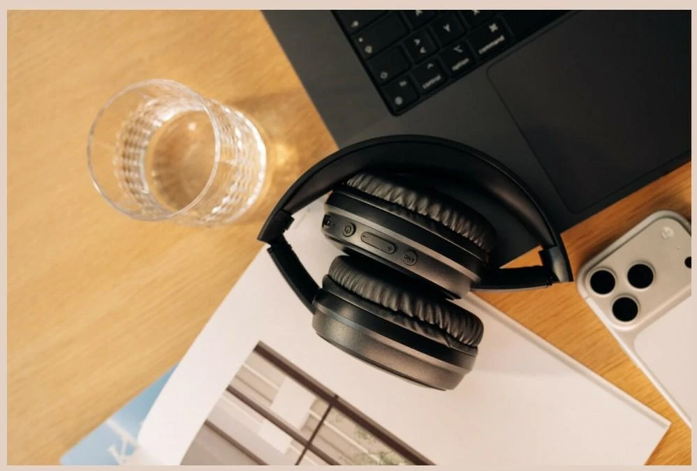 „Over-ear“ ausinės Verbatim belaidės TruSound Bluetooth ANC juodos 30200