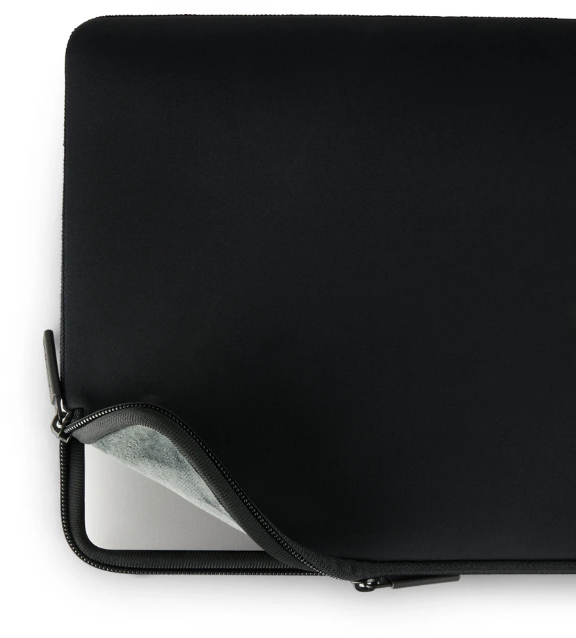 Pipetto Classic Fit Sleeve, juodas – Apple MacBook Neo 13 (A18 Pro)