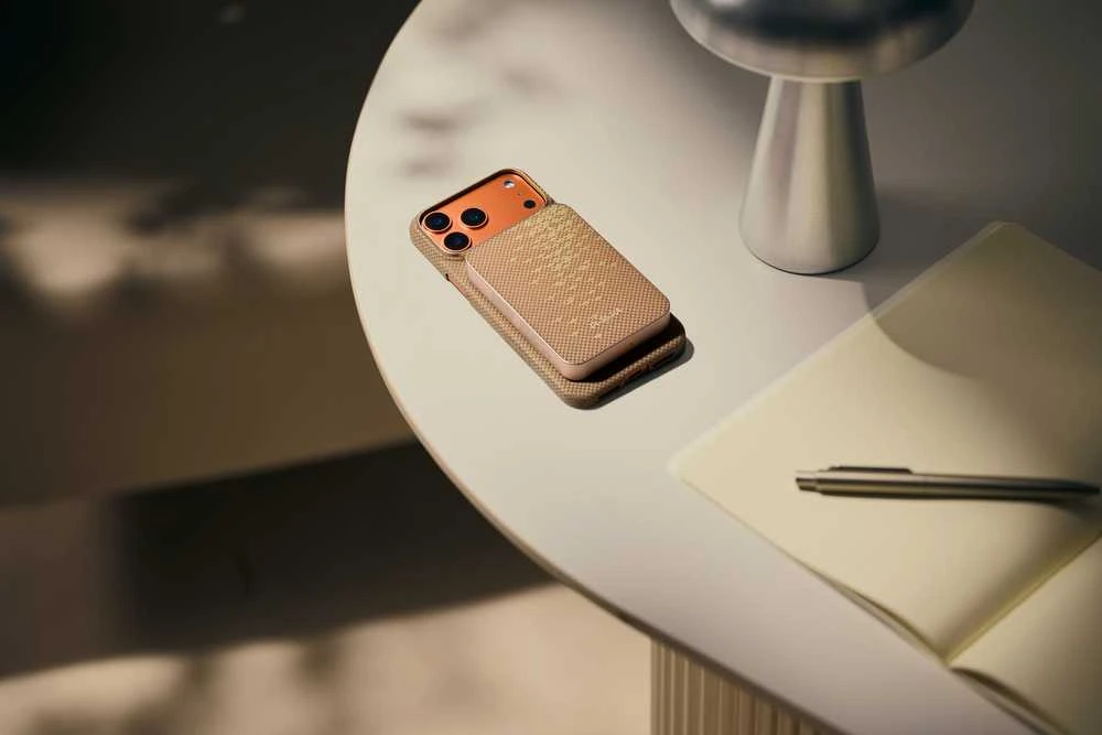 Pitaka išorinis akumuliatorius Qi2, 10 000 mAh, auksinis žvilgesys