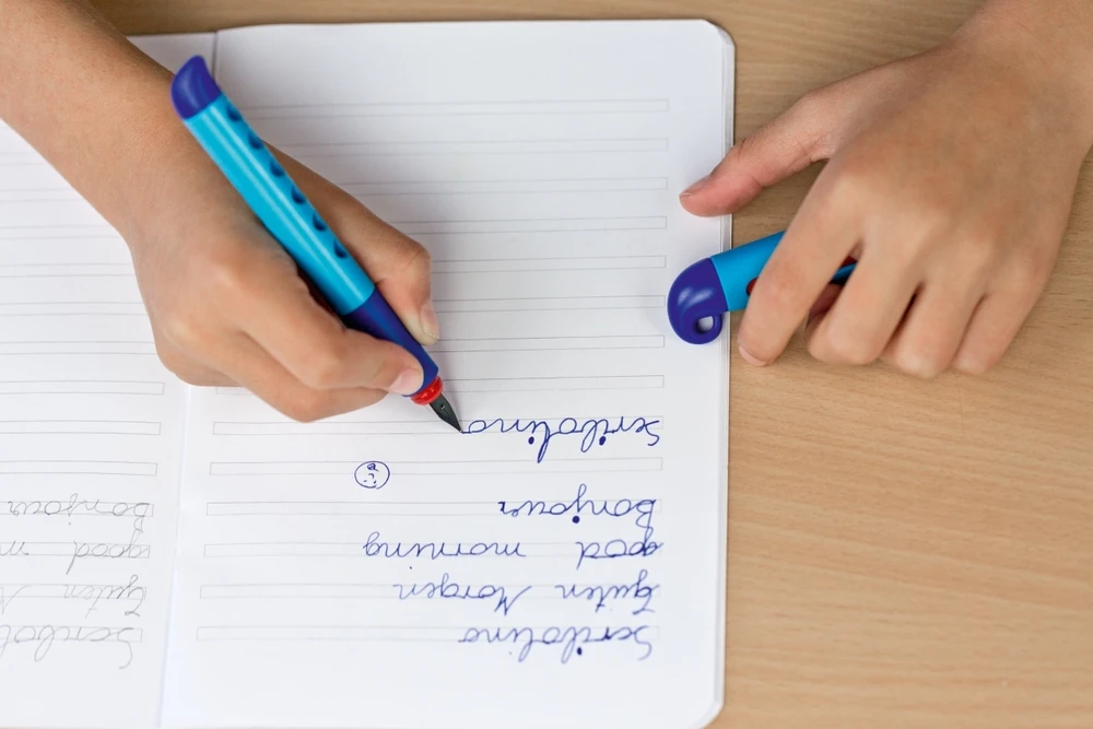 Faber-Castell Plunksnakotis Faber Castel Scribolino, dešiniarankiams, mėlynas 1201-015