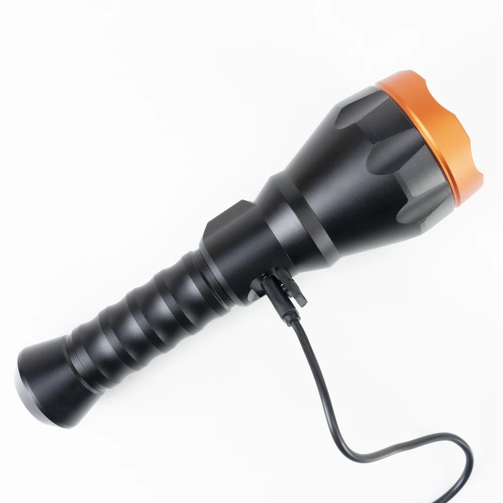 PNI Adventure F550 Crystal LED žibintuvėlis, 10W, aliuminis, 500lm, iki 700m, IPX6, 4000mAh baterija komplekte, USB Type-C įkrovimas