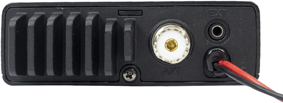 PNI Escort HP 5500 CB radijo stoties komplektas ir PNI Extra CB antena 48, 45 cm, SWR 1.0, su pridedamu magnetu