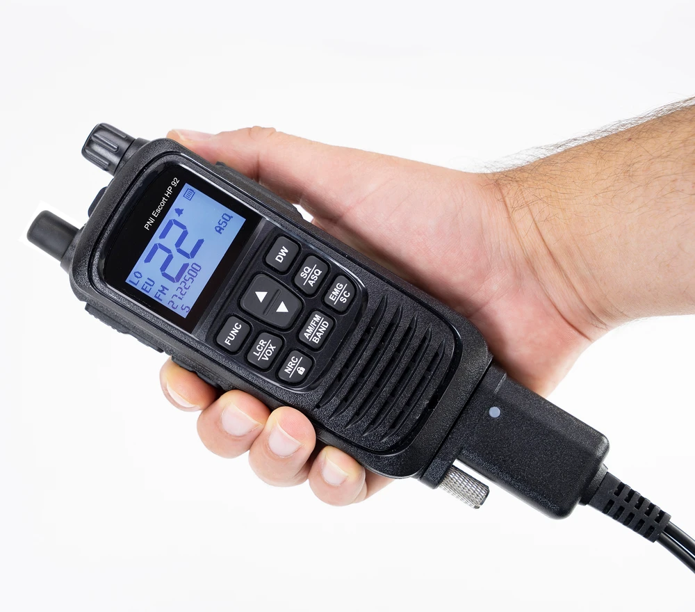 PNI Escort HP 92 Multi Standard 4W, 12-24V AM-FM nešiojama CB radijo stotelė su BNC magnetiniu pagrindu