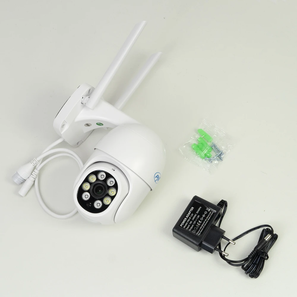 PNI House WiFi800 belaidžio vaizdo stebėjimo rinkinys su NVR įrašymo įrenginiu ir 3 lauko kameromis PNI IP840, 8MP, 4K, IP65
