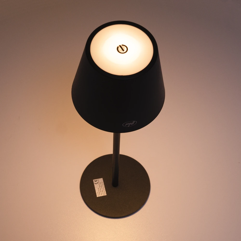 PNI LT04B stalinė lempa su 2,5W LED, 1200 mAh baterija, įkrovimas per USB-C, 150 liumenų, šilta balta šviesa 3000K, spalva juoda