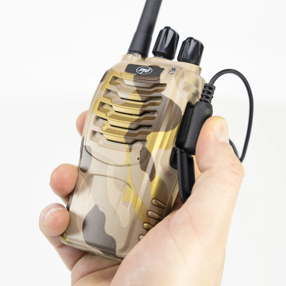 PNI PMR R40 Camo 0.5W nešiojamų radijo stotelių komplektas, 16 kanalų, ASQ, TOT, monitorius, programuojamas, 1200mAh Li-Ion baterijos, įkrovikliai ir ausinės komplekte, 4 vnt. rinkinys