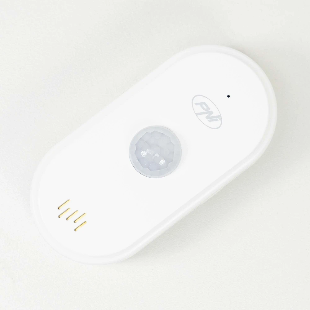 PNI SafeHouse HS401 PIR judesio jutiklis su „Wi-Fi“, suderinamas su „Tuya“ programa, 80dB garsinis signalas, integruotas garsiakalbis, 5V USB C maitinimo šaltinis