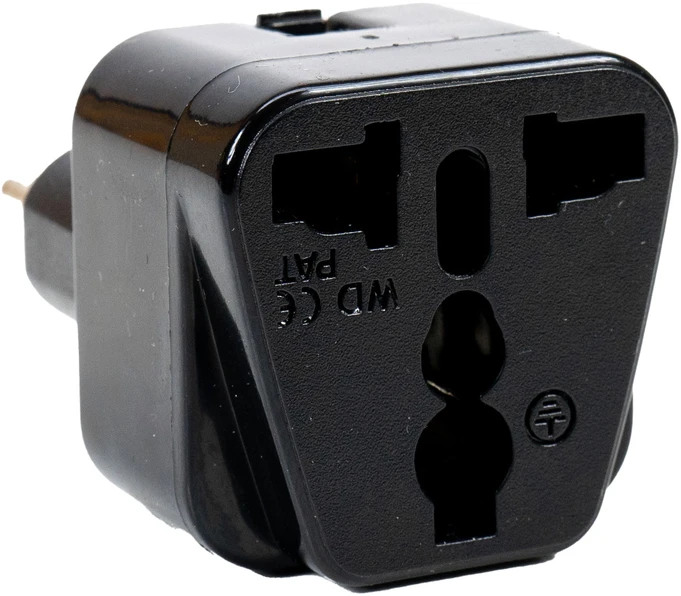 PNI UK–Europos lizdo adapteris, 220V, juodas