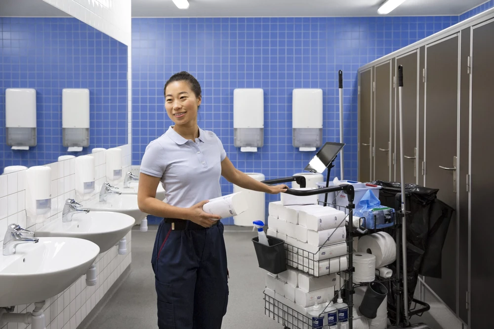 Popieriniai rankšluosčiai Tork PeakServe Continuous H5 (100585), 1 sluoksnio, baltos spalvos, lapeliais