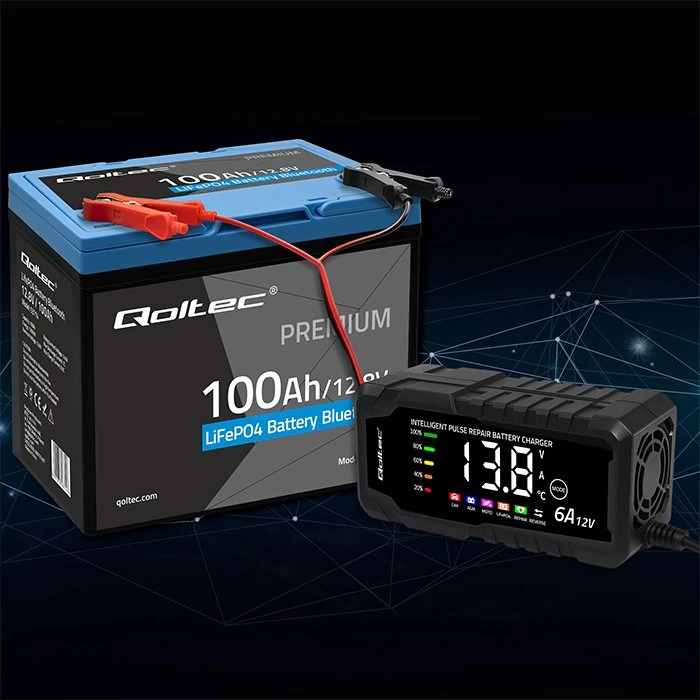 „Qoltec LiFePO4“ ličio-geležies-fosfato akumuliatorius | 12,8 V | 100 Ah | 1280 Wh | „Bluetooth“ | BMS