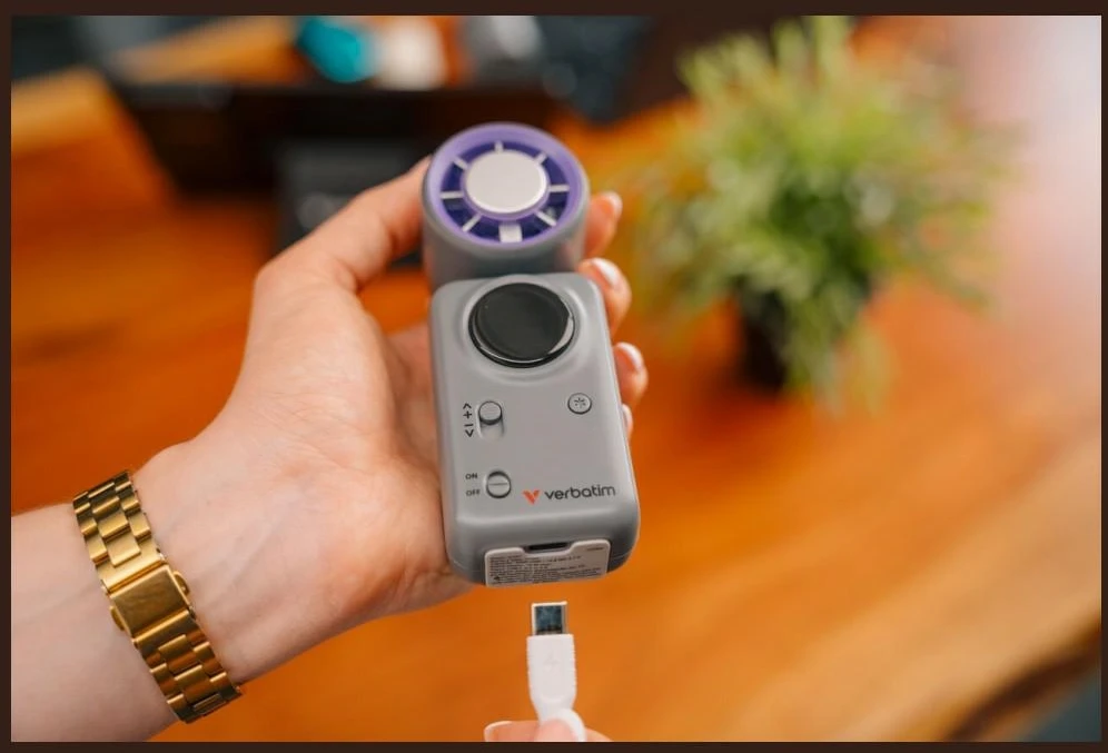 Rankinis ventiliatorius Verbatim Cool `n` Go Ice Touch Mini violetinės spalvos pilkos spalvos 32347