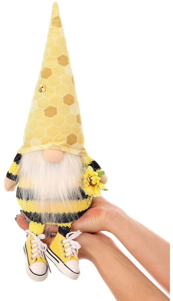 Saska Garden pavasario dekoracija gnomasi su tenisiniais batais