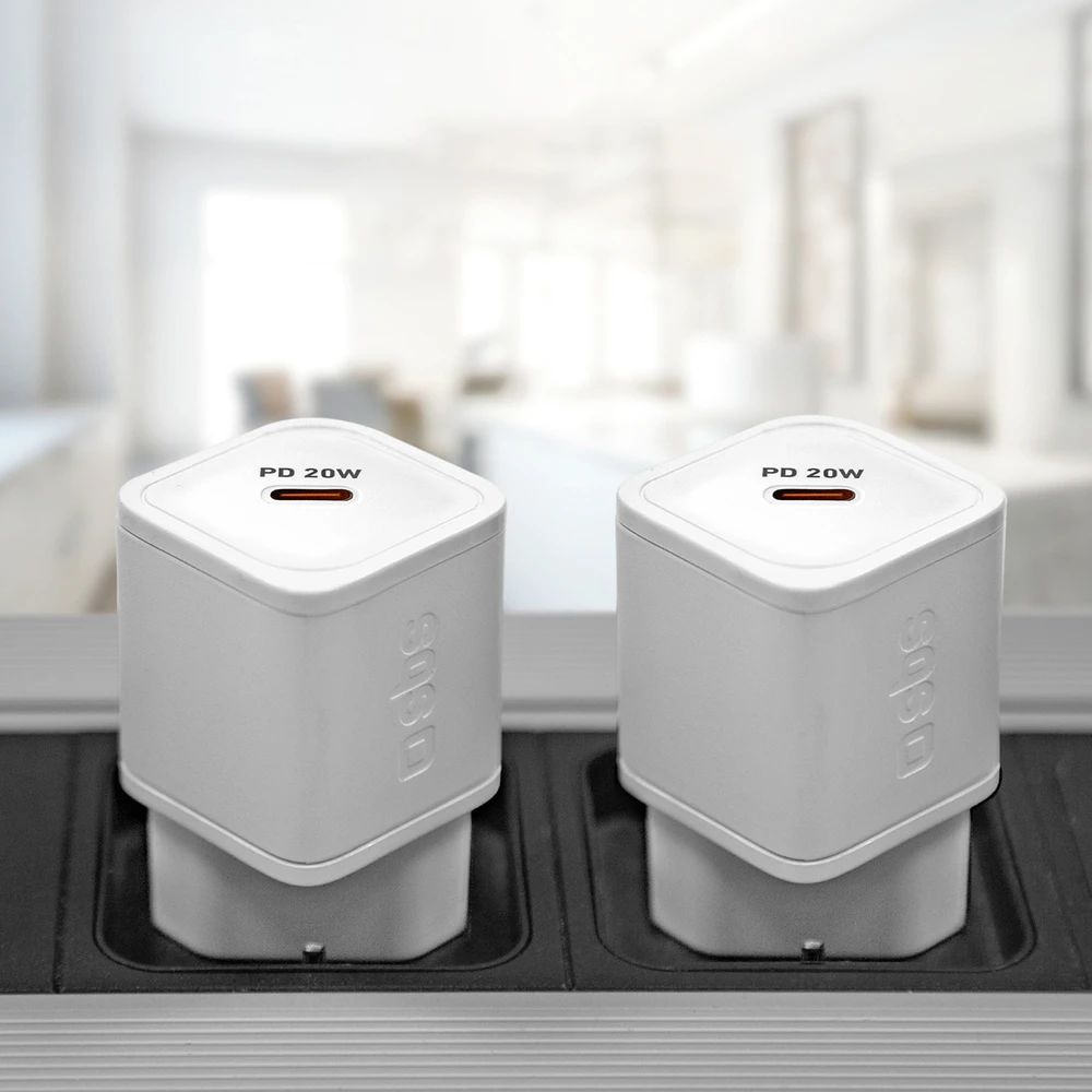 Kelioninis įkroviklis PD 20W Type C, 20W USB By SBS Baltas