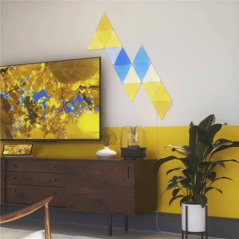 Nanoleaf Nanolapis | Formos trikampių pradinis rinkinys (15 plokščių) | 1,5 W | 16M+ spalvų