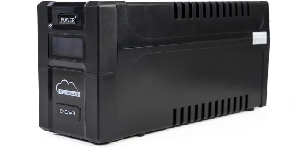 SilverCloud SafePC 650AVR UPS paketas, 360W galia ir pridedamas lipnus lapelis (Sticky Pad Flag)