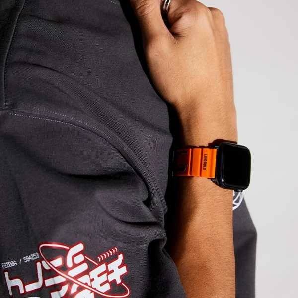Skinarma apyrankė Shokku Apple Watch 45/44/42mm oranžinės spalvos