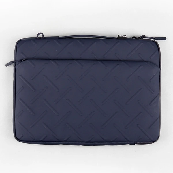 Skinarma Bag Juno laptop sleeve 14″ navy