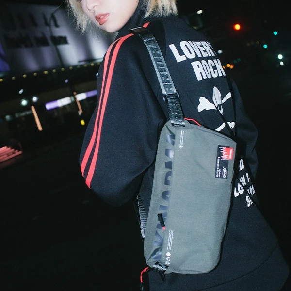 Skinarma Crossbody Bag Fardel olive