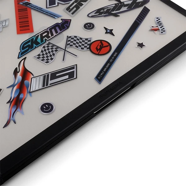 „Skinarma“ dėklas „Henko MacBook Air 15“ (M3-M2), matinis