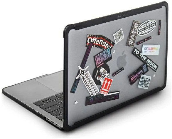 Skinarma dėklas Henko MacBook Pro 14″ (2021-2023) matinis skaidrus
