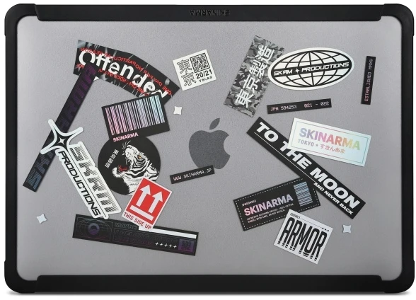 Skinarma case Henko MacBook Pro 14″ (2021-2023) frost clear