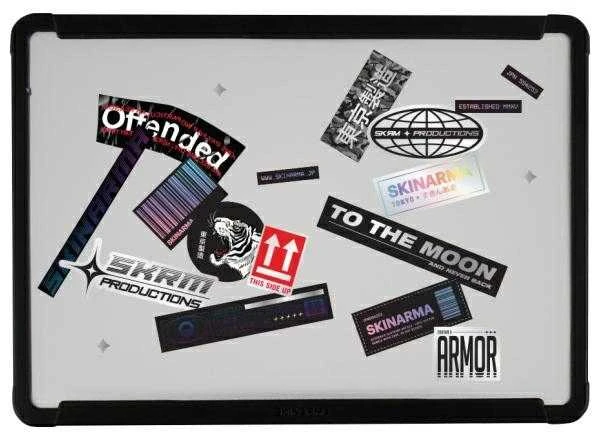 „Skinarma“ dėklas „Henko MacBook Air 13“ (2018–2020 m.), matinis