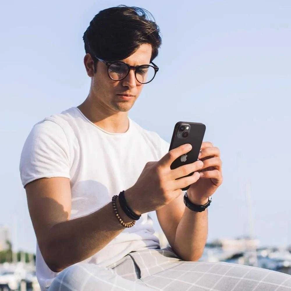 Spigen OPTIK.TR „EZ Fit” Kameros apsauga 2-pack Apple iPhone 14/14 Plus juodos spalvos