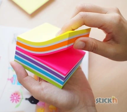 Stickxb4N Lipnūs lapeliai Stick´n, 76x76mm, 400 lapelių, įvairių spalvų