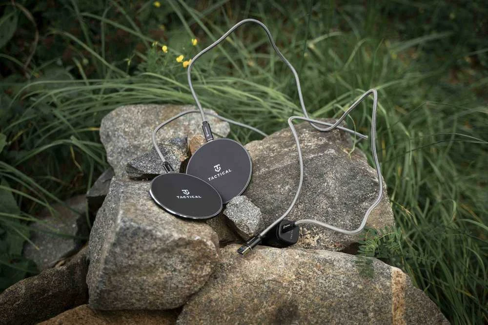 Tactical Base Plug Wireless belaidis Qi įkroviklis 15W